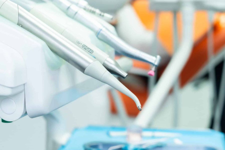 Instrumente Ortho Smile - Kieferorthopädisch tätige Zahnarztpraxis Reinhard Huber in Nürnberg